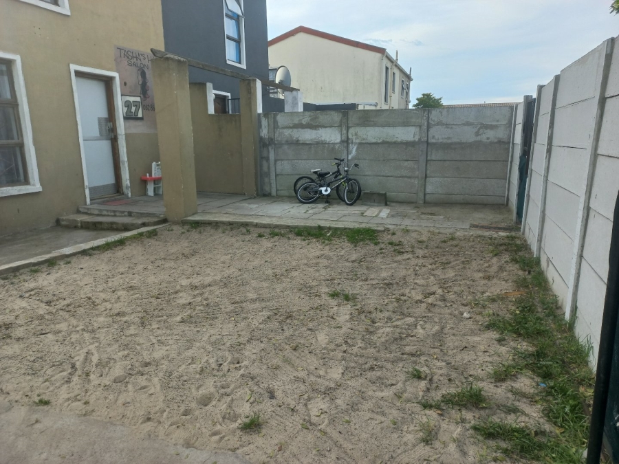 3 Bedroom Property for Sale in Belhar Western Cape